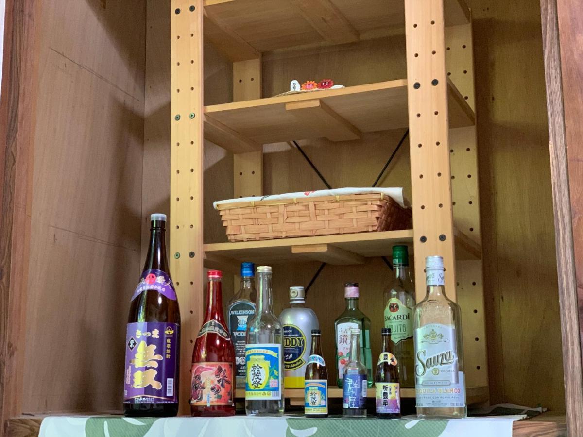 Ishigakijima Guesthouse Seacoro Ishigaki  Exteriör bild